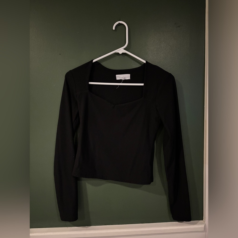 Elegant Black Long Sleeve Top